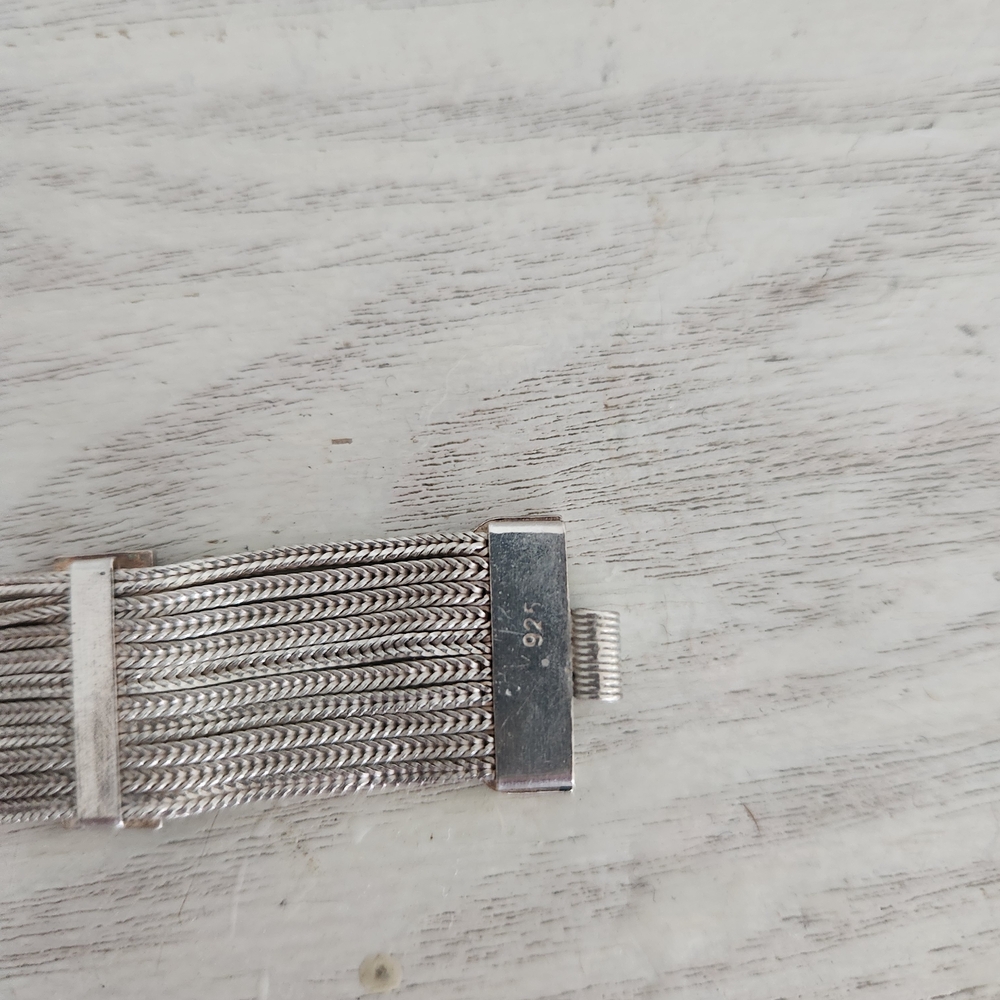 Intricate Bali Style Silver Bracelet with Blue Accent Stones - Picture 7 of 10